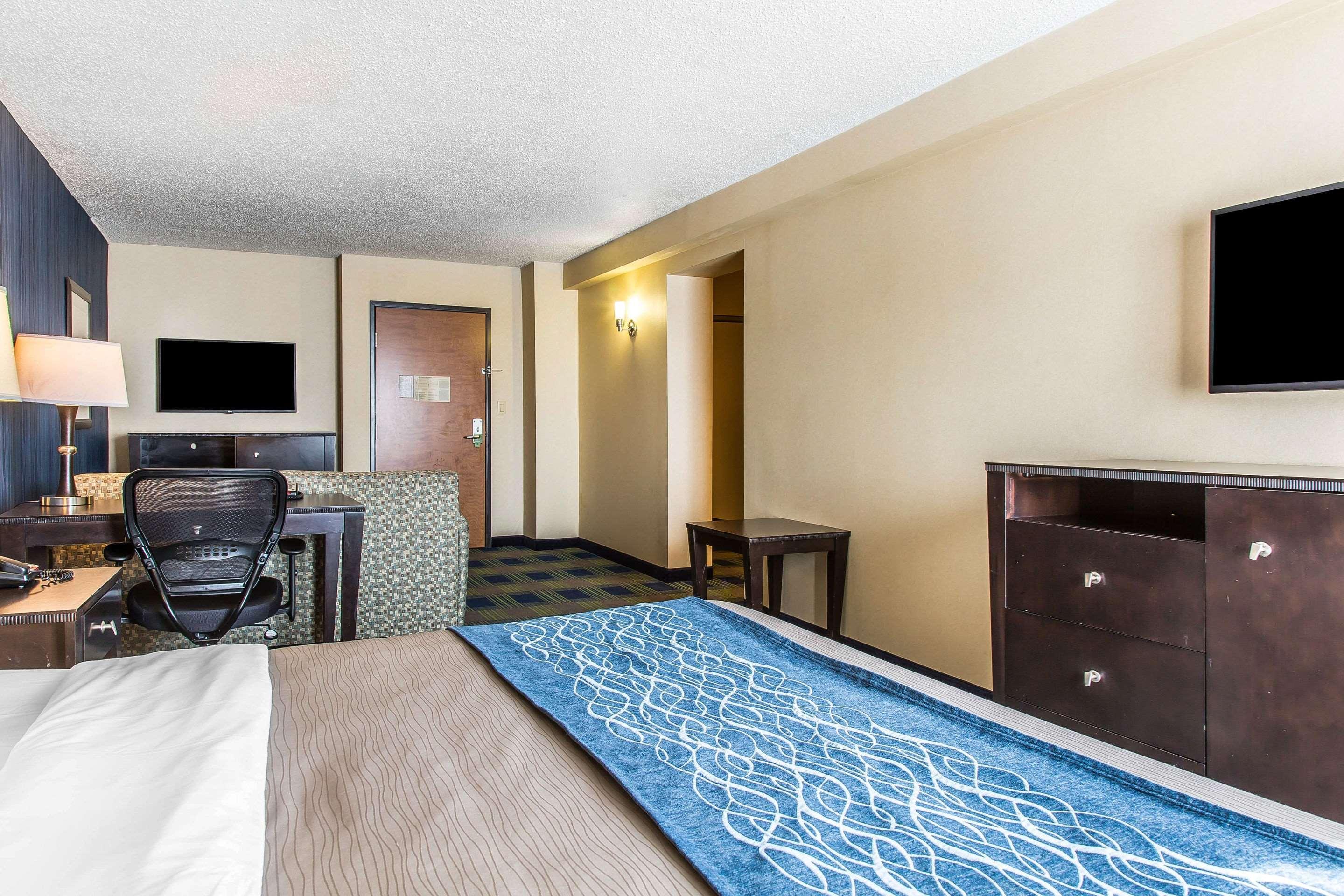 Comfort Inn & Suites Meriden Exterior foto